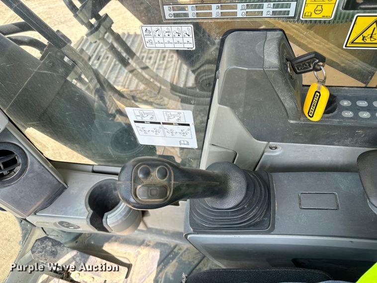 image for item OG9640 2015 Caterpillar  336FL excavator