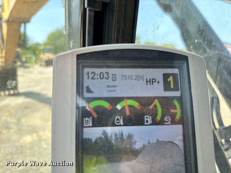 image for item OG9640 2015 Caterpillar  336FL excavator