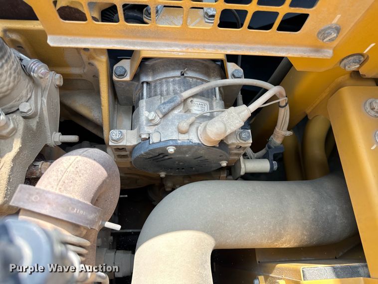 image for item OG9640 2015 Caterpillar  336FL excavator