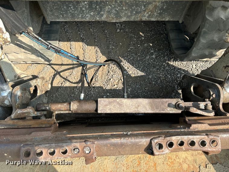 image for item OG9641 2010 Takeuchi  TL240 tracked skid steer loader