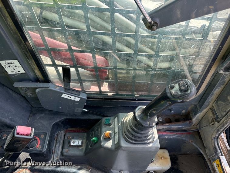 image for item OG9641 2010 Takeuchi  TL240 tracked skid steer loader