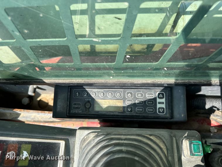 image for item OG9641 2010 Takeuchi  TL240 tracked skid steer loader