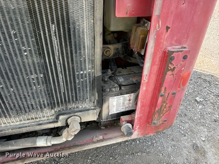 image for item OG9641 2010 Takeuchi  TL240 tracked skid steer loader