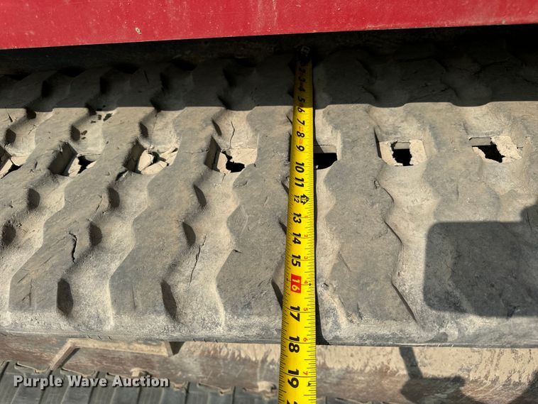 image for item OG9641 2010 Takeuchi  TL240 tracked skid steer loader