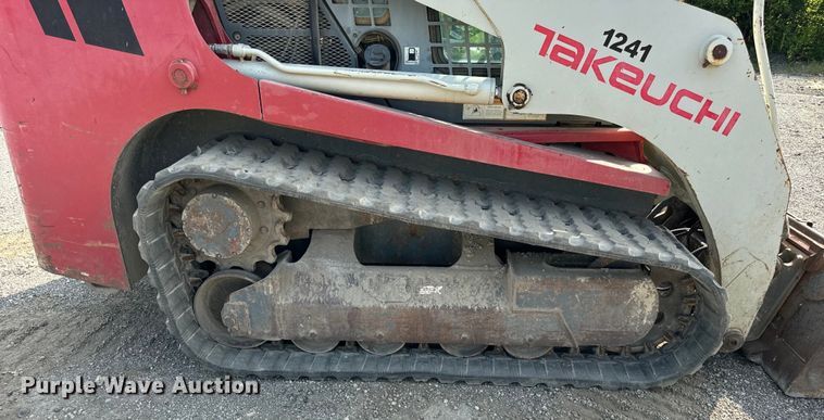 image for item OG9641 2010 Takeuchi  TL240 tracked skid steer loader