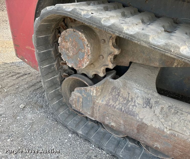 image for item OG9641 2010 Takeuchi  TL240 tracked skid steer loader