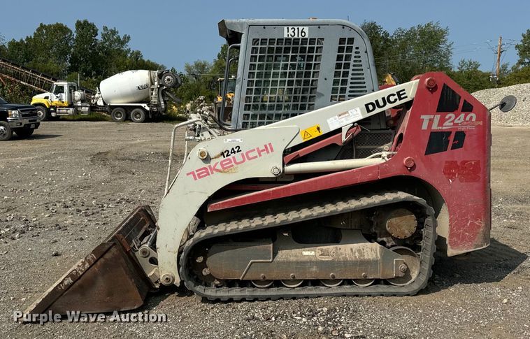 image for item OG9642 2011 Takeuchi TL240 tracked skid steer loader