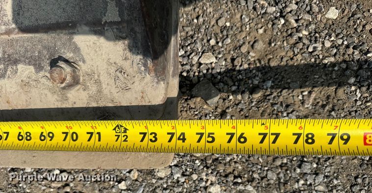 image for item OG9642 2011 Takeuchi TL240 tracked skid steer loader