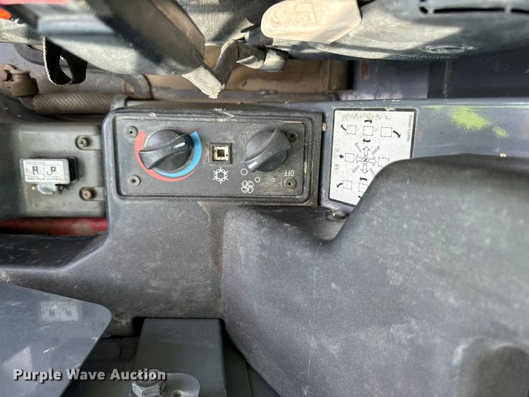 image for item OG9642 2011 Takeuchi TL240 tracked skid steer loader