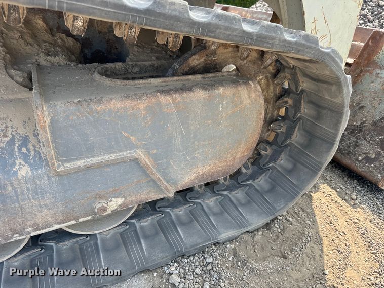 image for item OG9642 2011 Takeuchi TL240 tracked skid steer loader