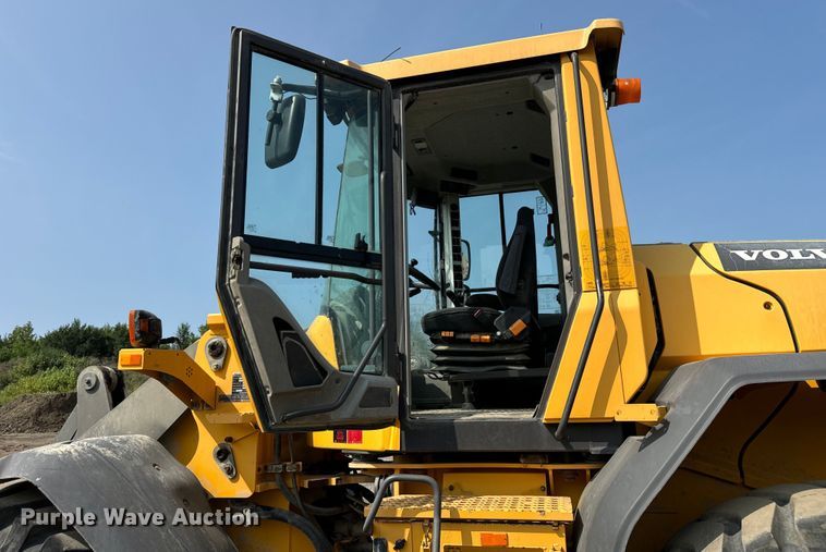 image for item OG9644 2014 Volvo  L60G wheel loader