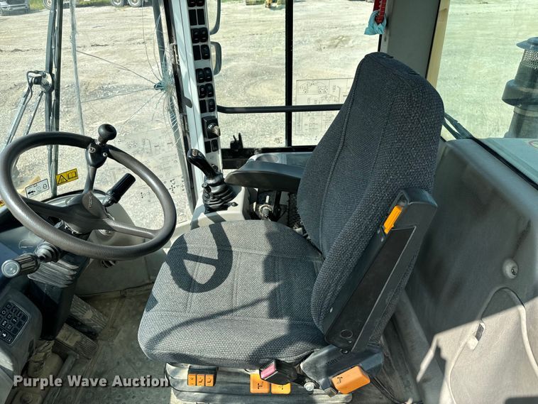 image for item OG9644 2014 Volvo  L60G wheel loader