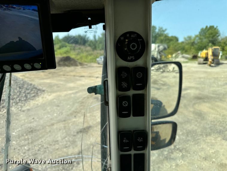 image for item OG9644 2014 Volvo  L60G wheel loader