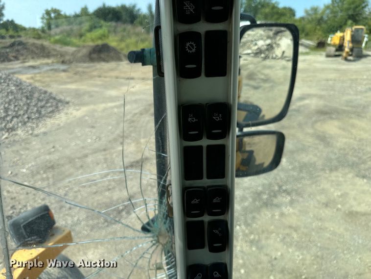 image for item OG9644 2014 Volvo  L60G wheel loader