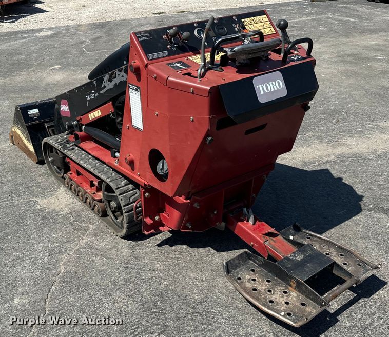 image for item OG9651 2017 Toro  Dingo TX427 compact utility loader
