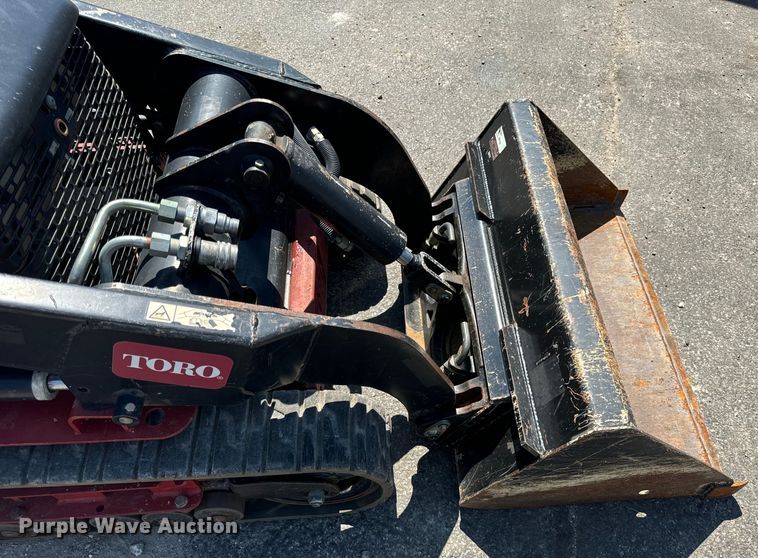 image for item OG9651 2017 Toro  Dingo TX427 compact utility loader