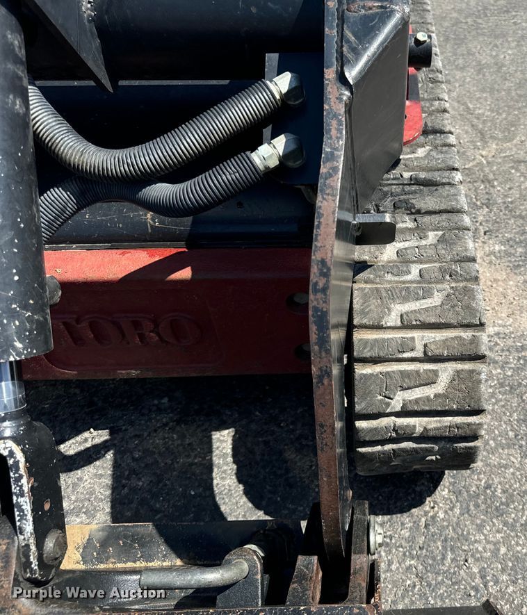 image for item OG9651 2017 Toro  Dingo TX427 compact utility loader