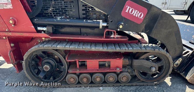 image for item OG9651 2017 Toro  Dingo TX427 compact utility loader