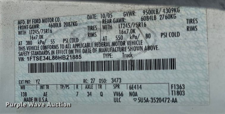 image for item OG9657 2006 Ford E350 Super Duty van with bucket lift