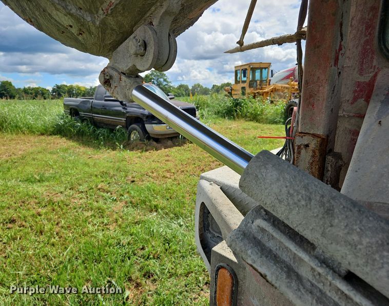 image for item OJ9804 2006 Terex  Advance ready mix truck