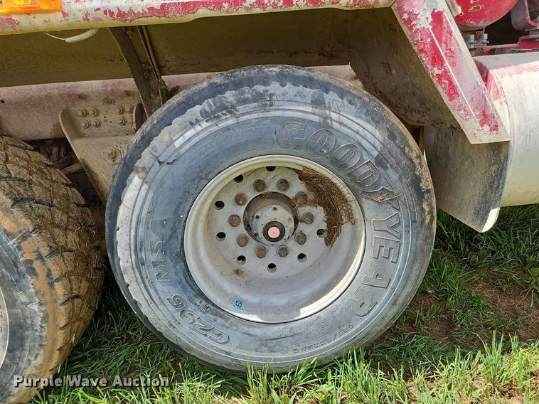 image for item OJ9804 2006 Terex  Advance ready mix truck