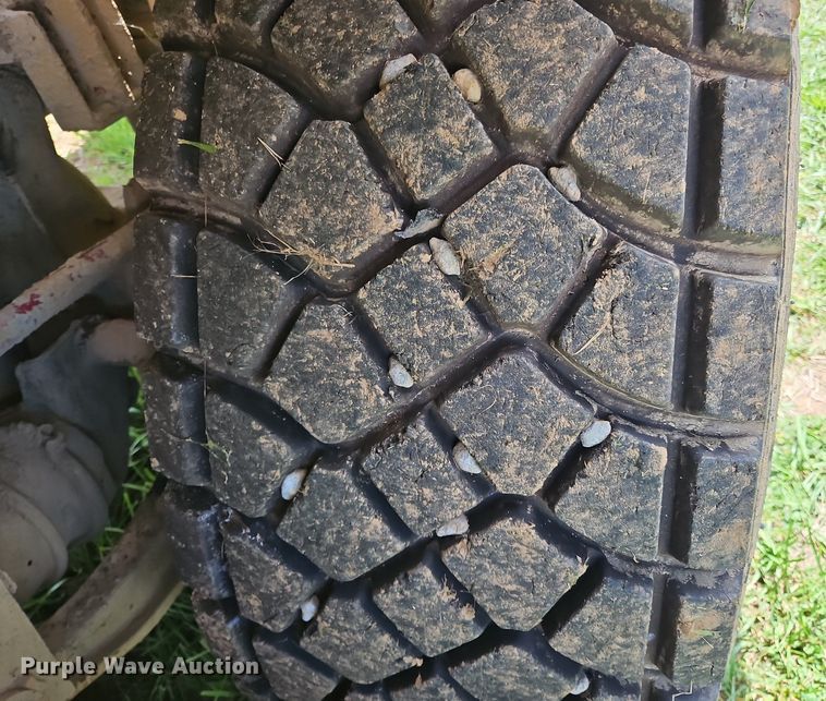 image for item OJ9804 2006 Terex  Advance ready mix truck