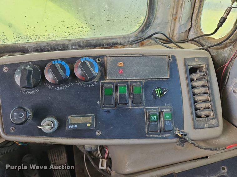 image for item OJ9805 2006 Terex  Advance  ready mix truck