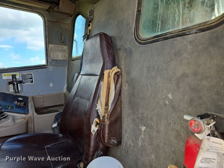 image for item OJ9805 2006 Terex  Advance  ready mix truck