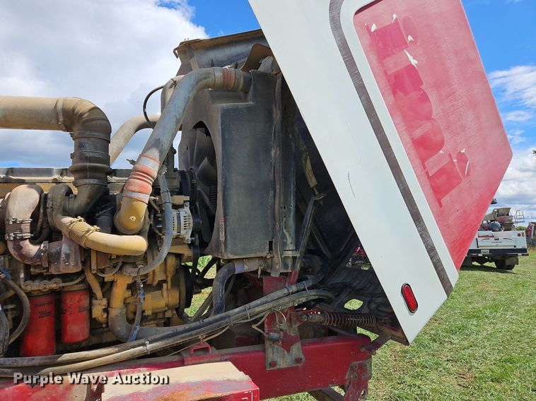 image for item OJ9805 2006 Terex  Advance  ready mix truck