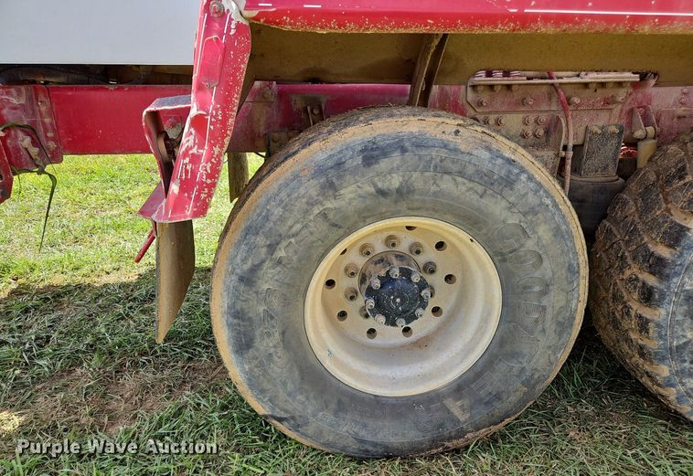 image for item OJ9805 2006 Terex  Advance  ready mix truck