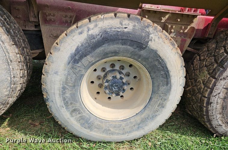 image for item OJ9805 2006 Terex  Advance  ready mix truck