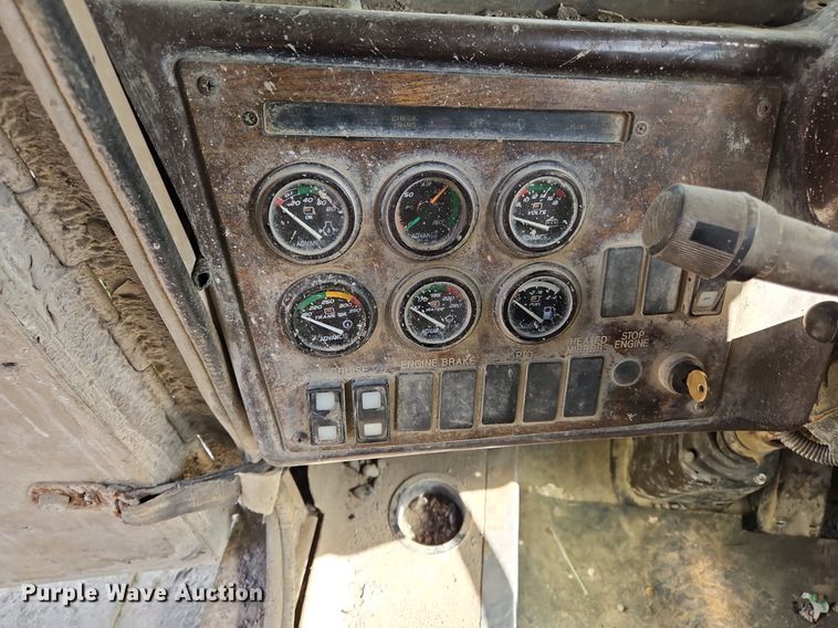 image for item OJ9806 2003 Terex  Advance  ready mix truck