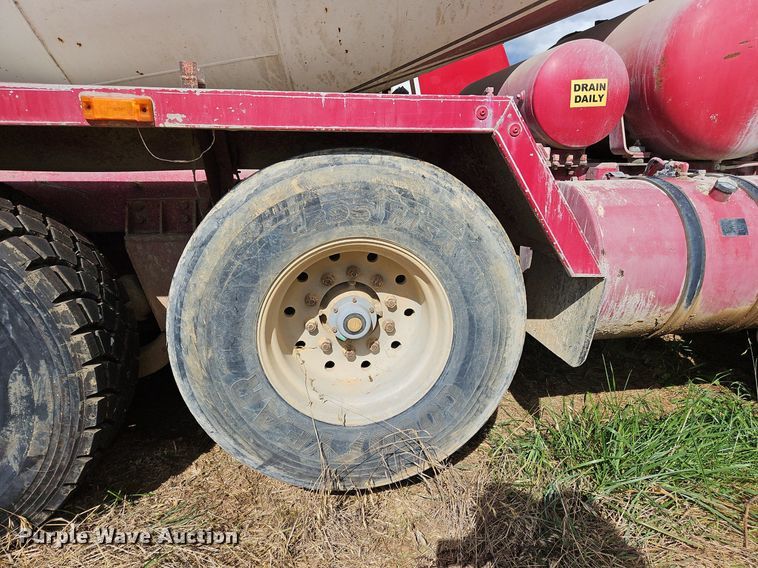 image for item OJ9806 2003 Terex  Advance  ready mix truck