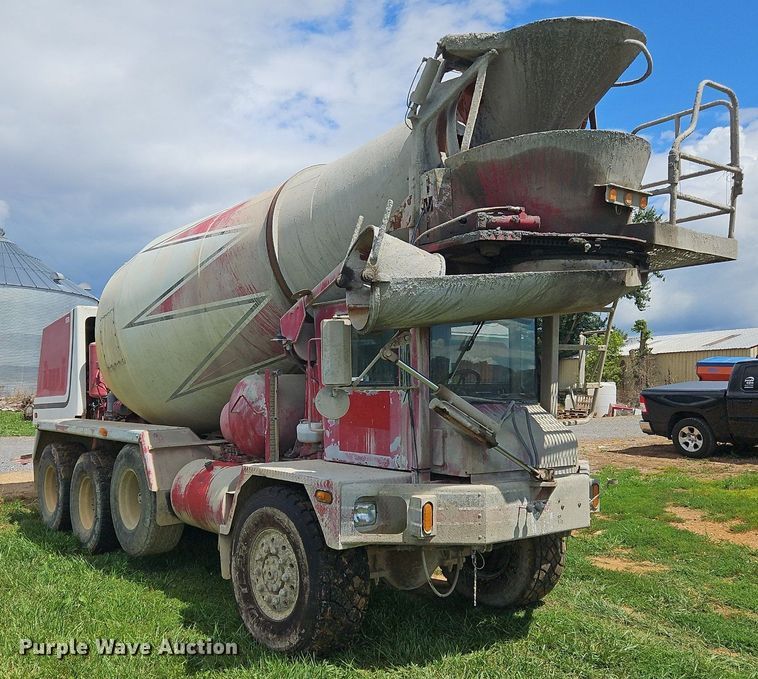 image for item OJ9807 2004 Terex Advance ready mix truck