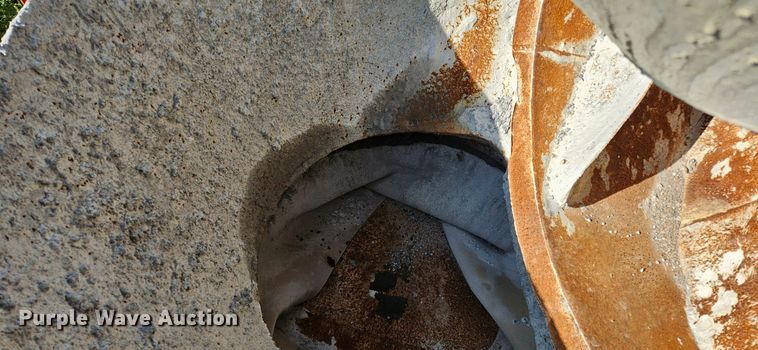 image for item OJ9807 2004 Terex Advance ready mix truck