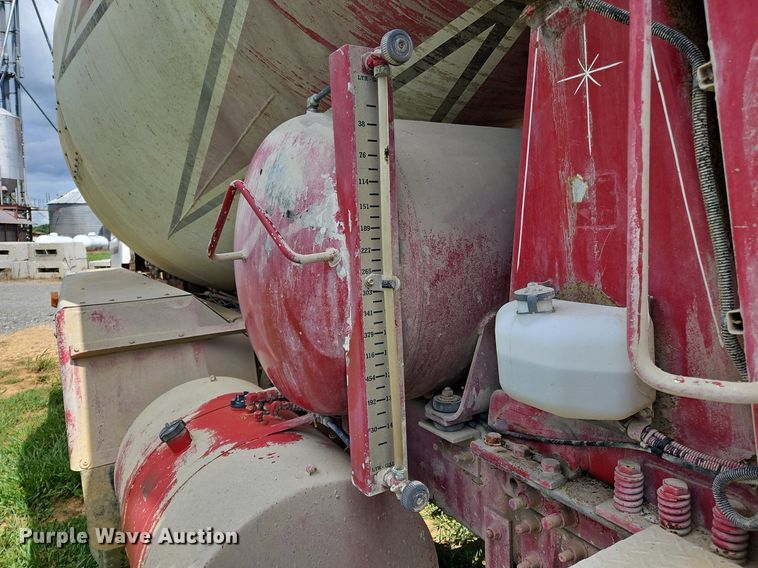 image for item OJ9807 2004 Terex Advance ready mix truck