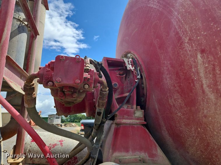 image for item OJ9807 2004 Terex Advance ready mix truck