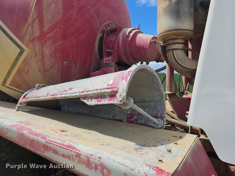 image for item OJ9807 2004 Terex Advance ready mix truck