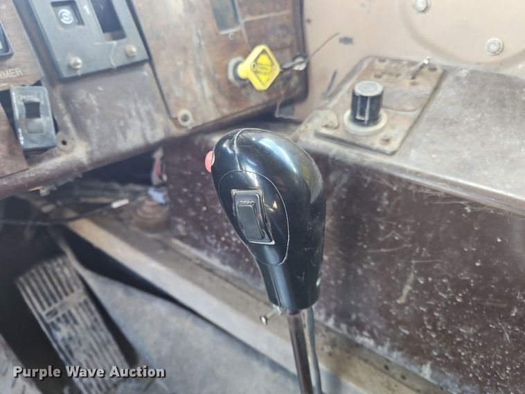 image for item OJ9807 2004 Terex Advance ready mix truck