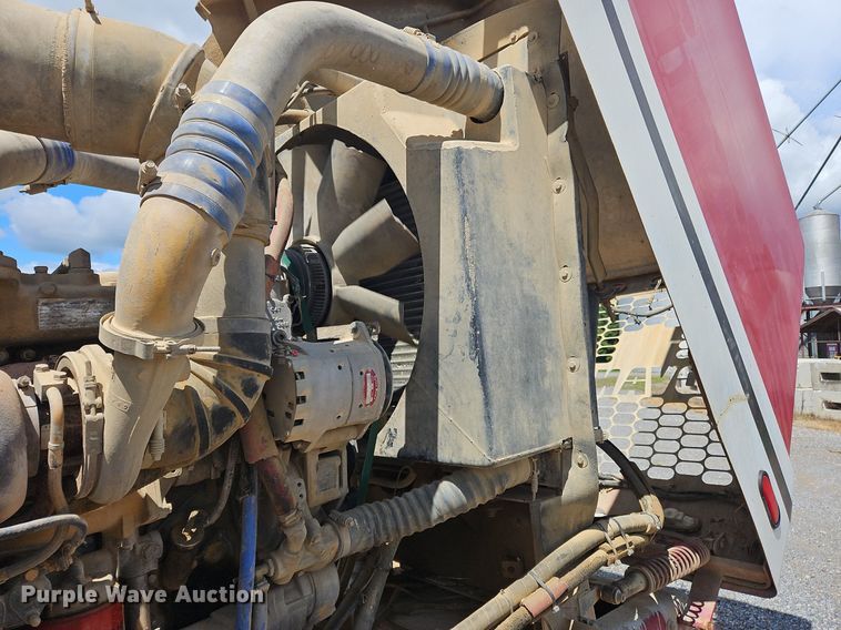 image for item OJ9807 2004 Terex Advance ready mix truck