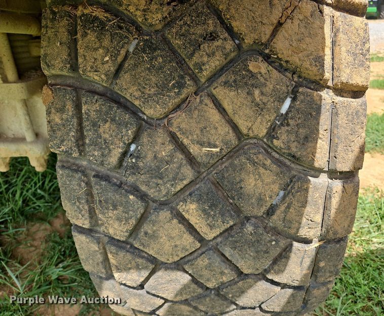 image for item OJ9807 2004 Terex Advance ready mix truck