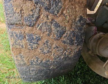 image for item OJ9807 2004 Terex Advance ready mix truck