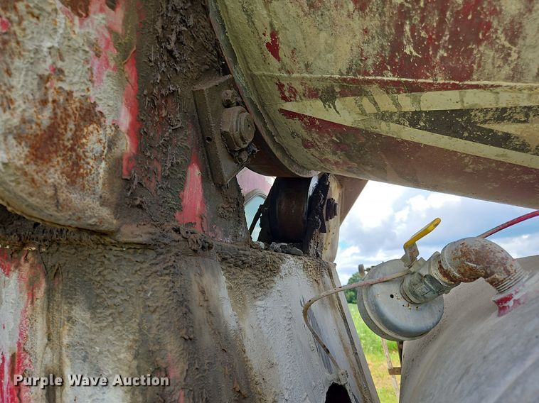 image for item OJ9808 2006 Terex  Advance ready mix truck