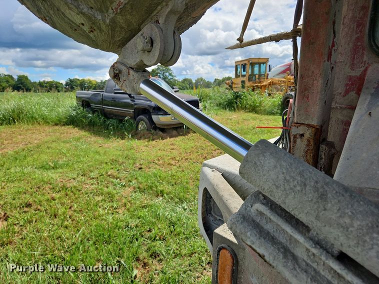 image for item OJ9808 2006 Terex  Advance ready mix truck