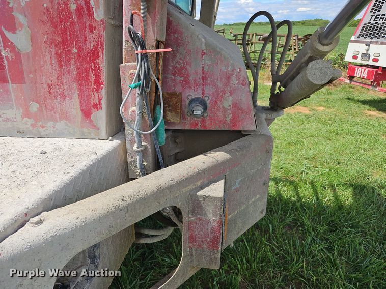 image for item OJ9808 2006 Terex  Advance ready mix truck