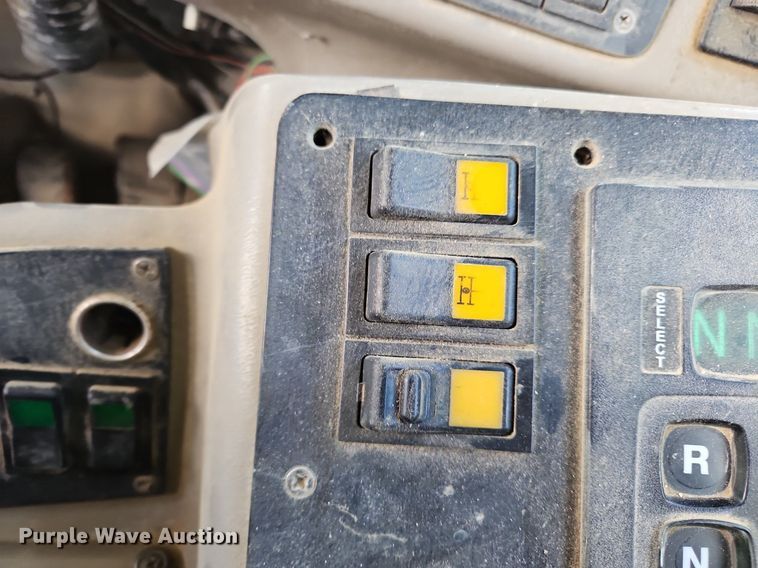 image for item OJ9809 2006 Terex  Advance ready mix truck