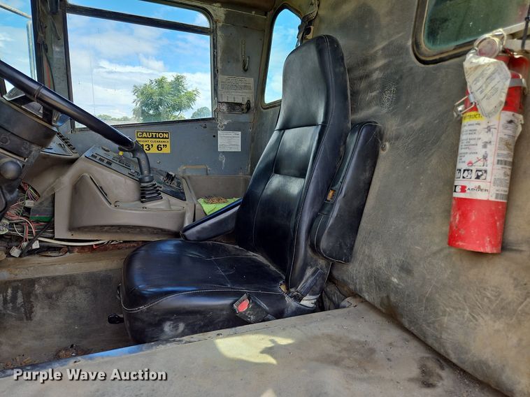 image for item OJ9809 2006 Terex  Advance ready mix truck