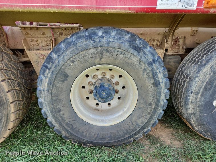 image for item OJ9809 2006 Terex  Advance ready mix truck