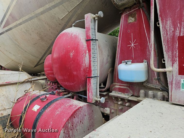 image for item OJ9810 2003 Terex  Advance  ready mix truck