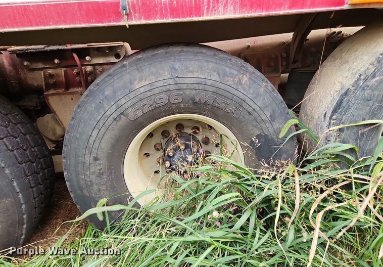 image for item OJ9810 2003 Terex  Advance  ready mix truck